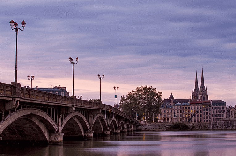 Dernier étage, 7 pièces 178 m² Coeur Historique de Bayonne
